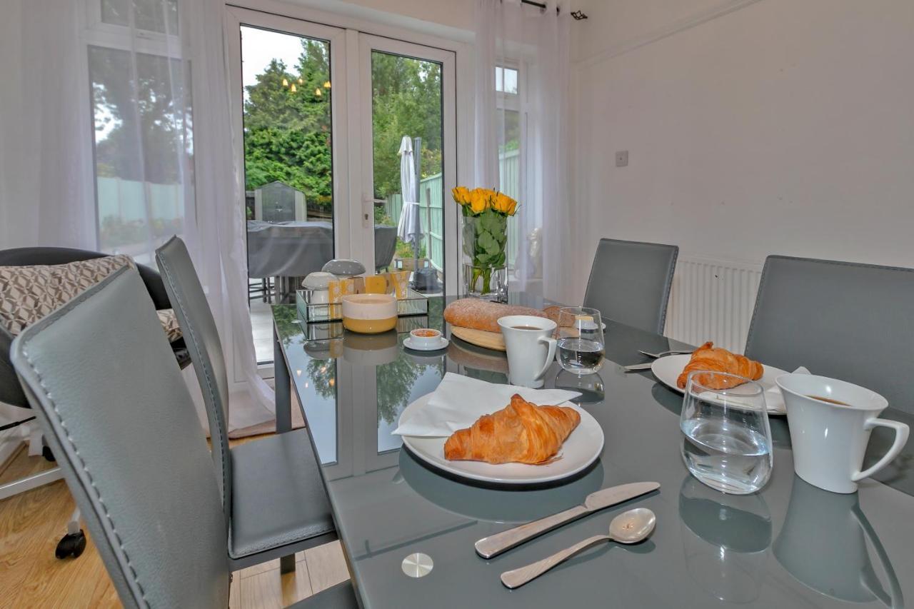 Finest Retreats - Debarnes House Βίλα Σόλιχαλ Εξωτερικό φωτογραφία